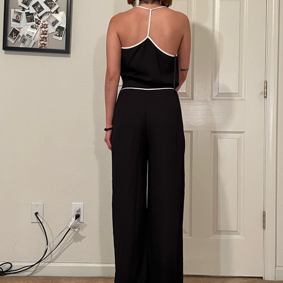 Brand: Express
Size: 2
Color: Black - Picture 3 of 6